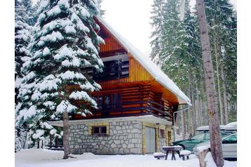 Eslovaquia Chata Ružomberok, Exterior